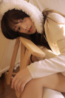 YELLOW歌曲